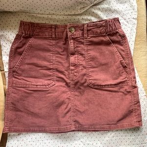 Dusty pink American eagle skirt!
